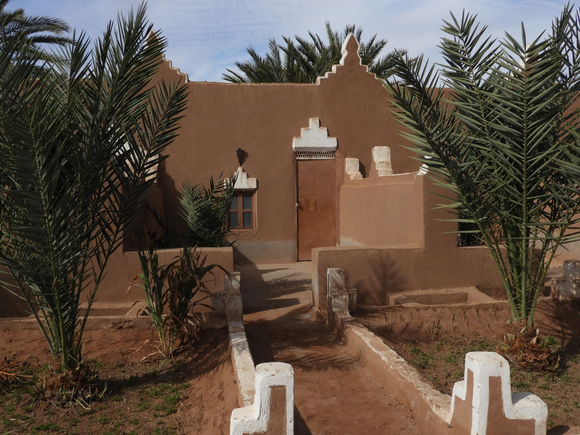 Hotel Carrefour Des Nomades Oulad Driss Esterno foto